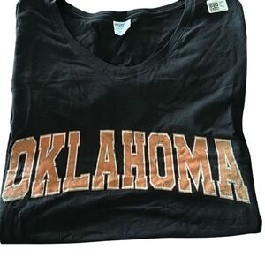 Womens Oklahoma State Retro Orange Varsity Vintage Text V-Neck T-Shirt. XXL
